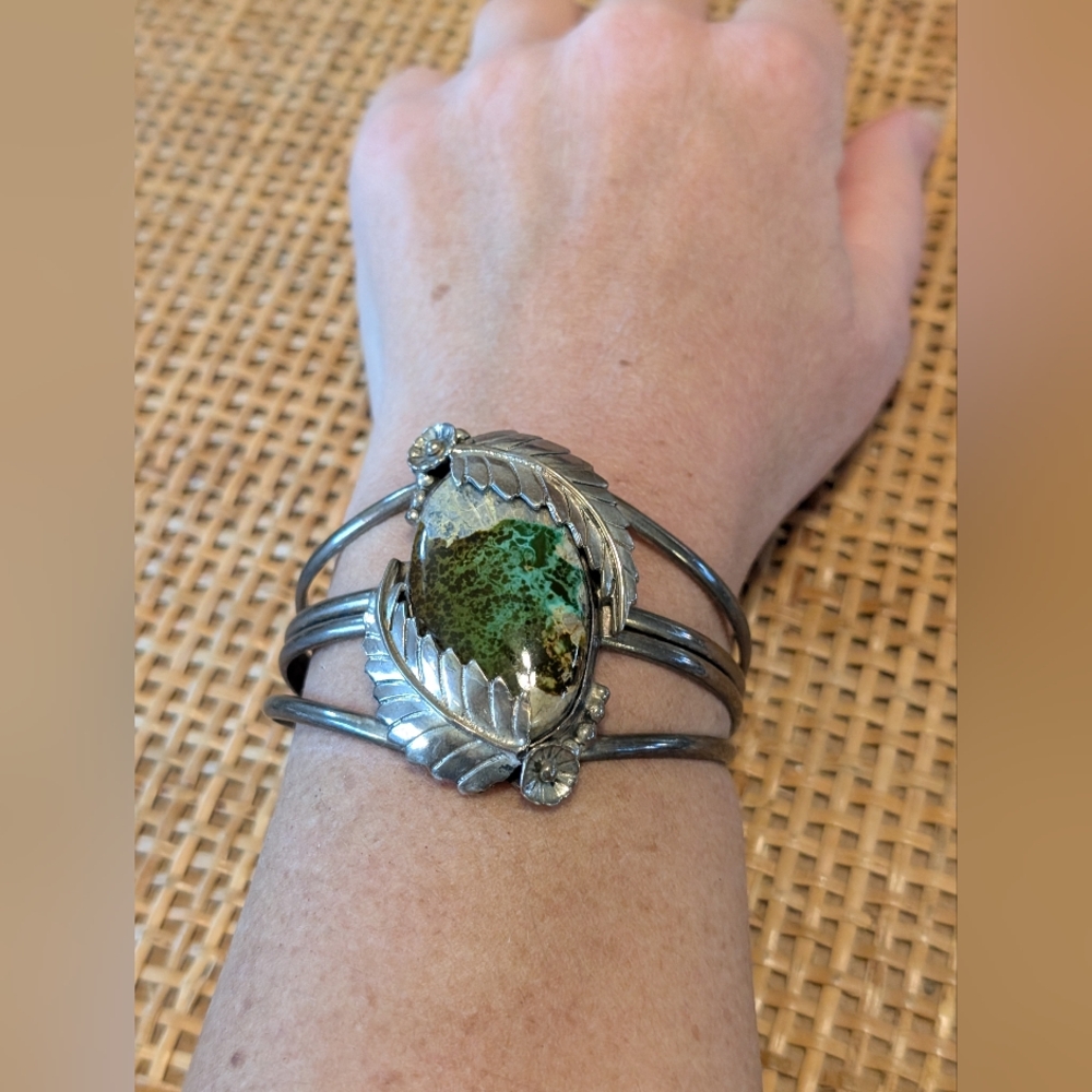 Large Navajo Sterling Silver Stamped And Signed Leaf Wrap Turquoise Stone Cuff